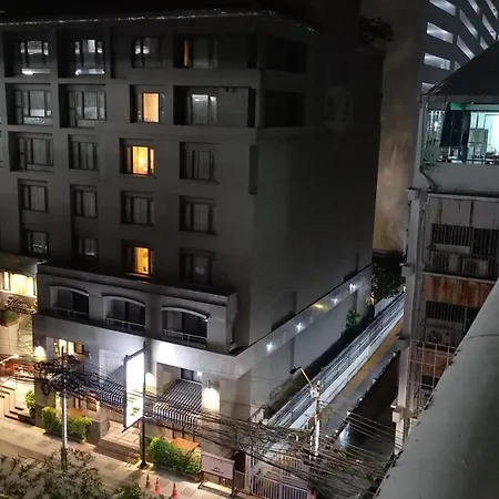 Panoramic City View Room At Silom Bangkok Exterior photo