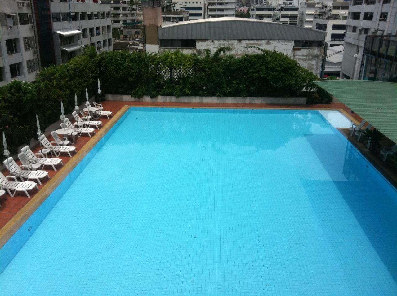 Panoramic View At Silom Apartment *
